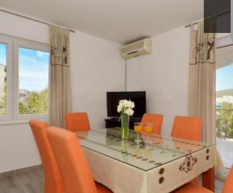 Apartman Varga Trogir Exterior photo